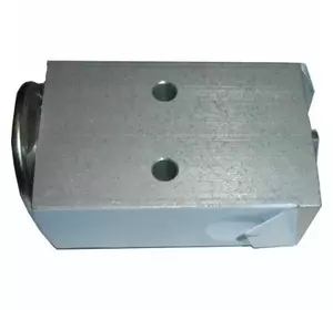 87033212, Клапан кондиц. (1990756C2/386535A1/904617), CR9080/CX8080/SPX3320/Steiger/STX530, аналог 87033212, Клапан кондиц. (1990756C2/386535A1/904617), CR9080/CX8080/SPX3320/Steiger/STX530, аналог