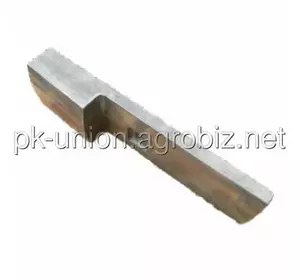 R108285 Отбойник навески трактора, 8400/8410 R108285 Отбойник навески трактора, 8400/8410