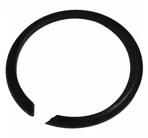 R135096 Кольцо стопорное вала КПП трактора, 8400/8420/8520 R135096 Кольцо стопорное вала КПП трактора, 8400/8420/8520